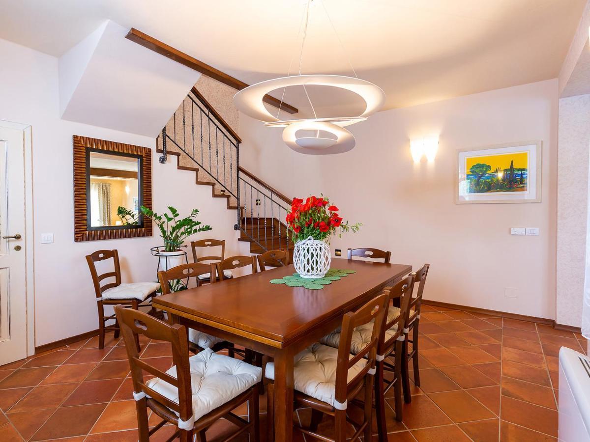 Salvea With Heated Pool Villa *